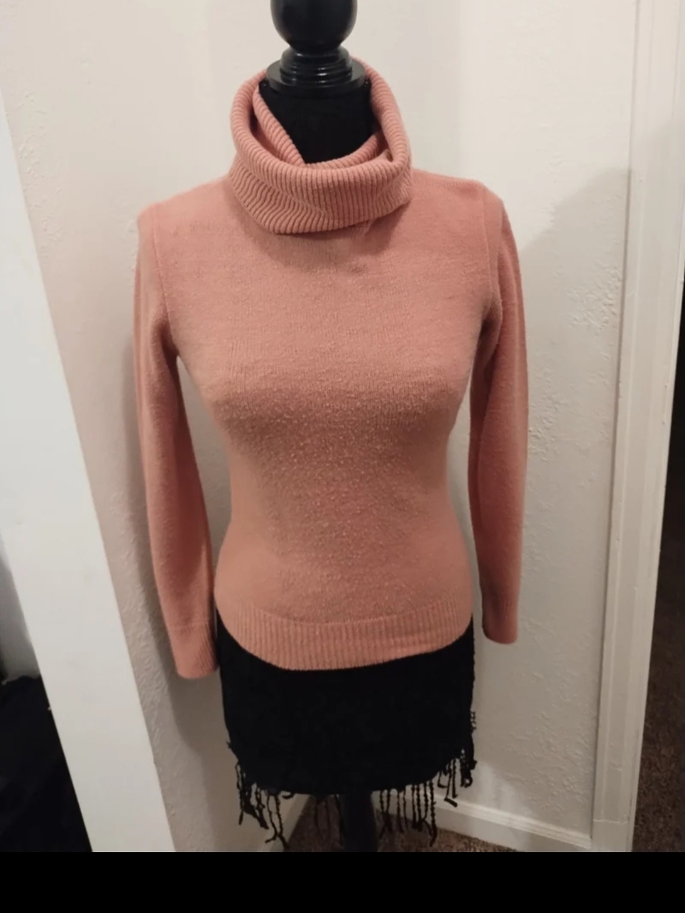 Women's Cozy Cowl Neck Sweater in Dusty Rose